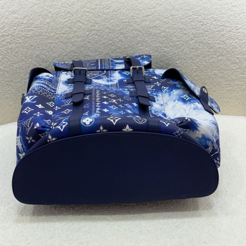 LV稀有款藍色渲染圖騰後背包-3