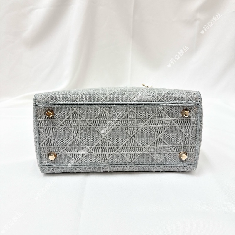 莉亞精品♡ Dior 刺繡黛妃包 灰中號 二手-6