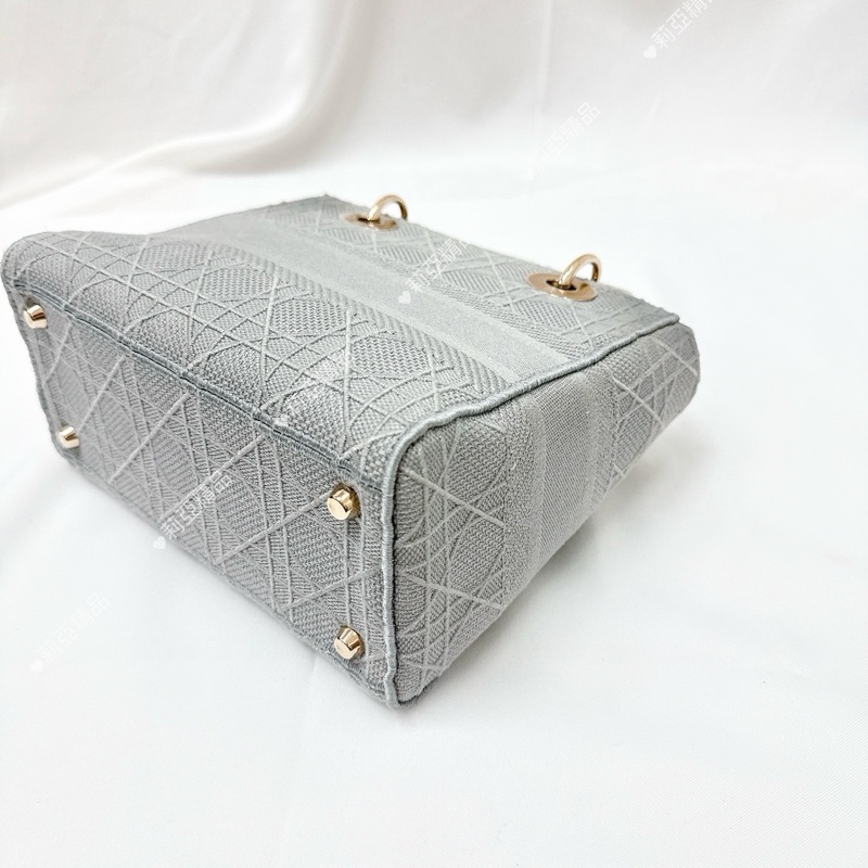 莉亞精品♡ Dior 刺繡黛妃包 灰中號 二手-9