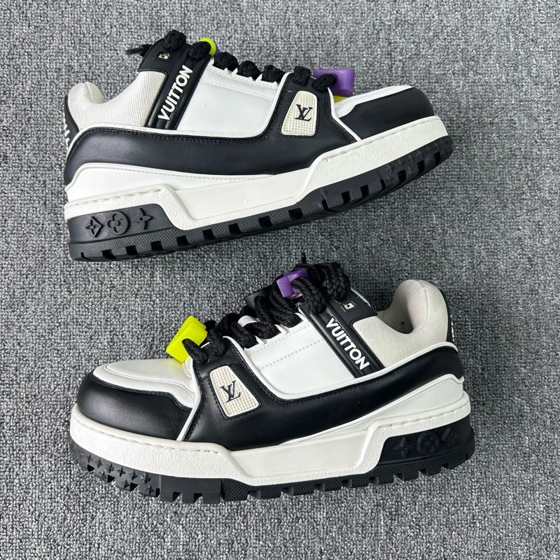 Louis Vuitton 路易威登 LV 胖丁trainer maxi 黑白/尺碼:40-3