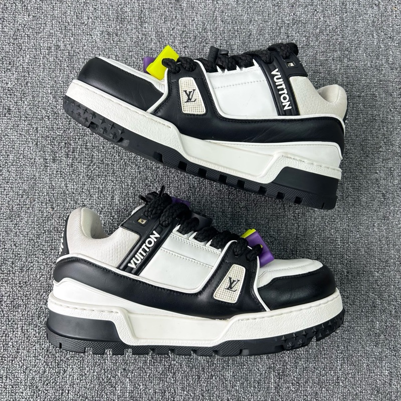 Louis Vuitton 路易威登 LV 胖丁trainer maxi 黑白/尺碼:40-4