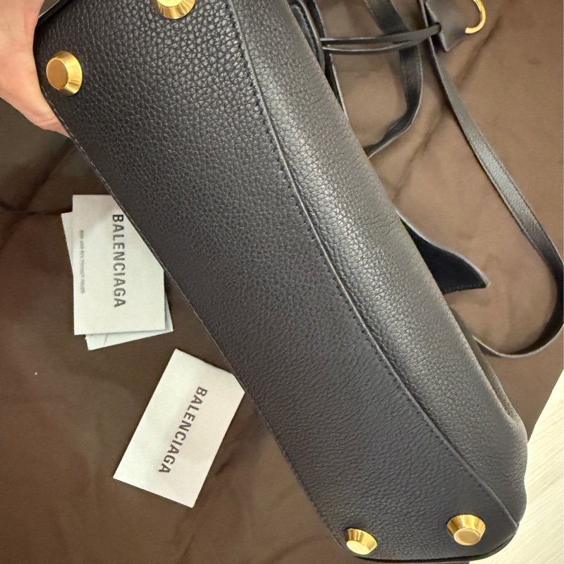 九成新。BALENCIA Rodeo小號 荔枝皮 黑金款-11