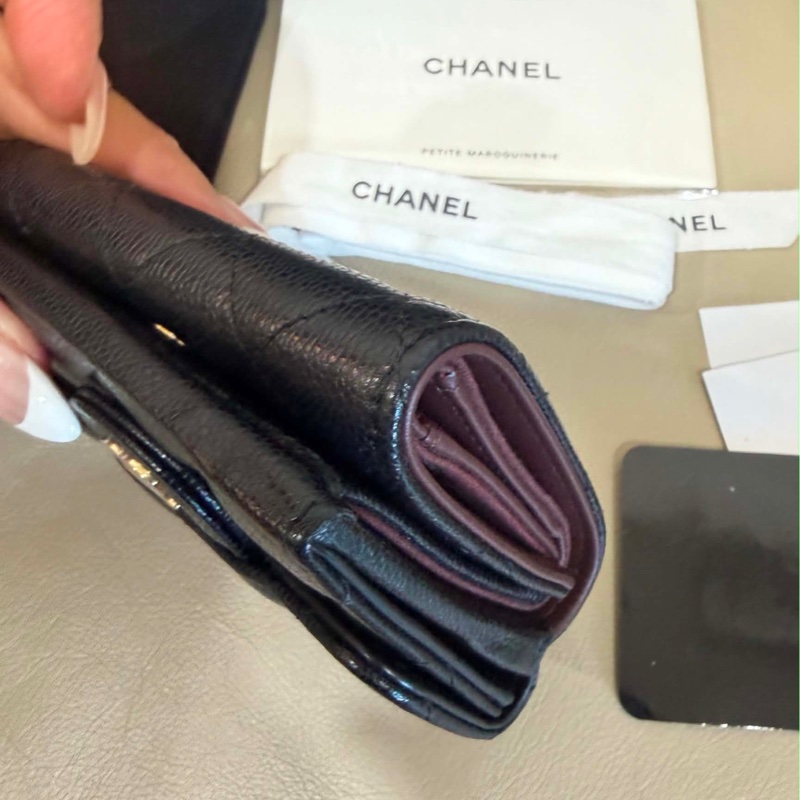 CHANEL經典CF mini荔枝牛皮三折扣式短夾 - 黑金 (晶片款)-17
