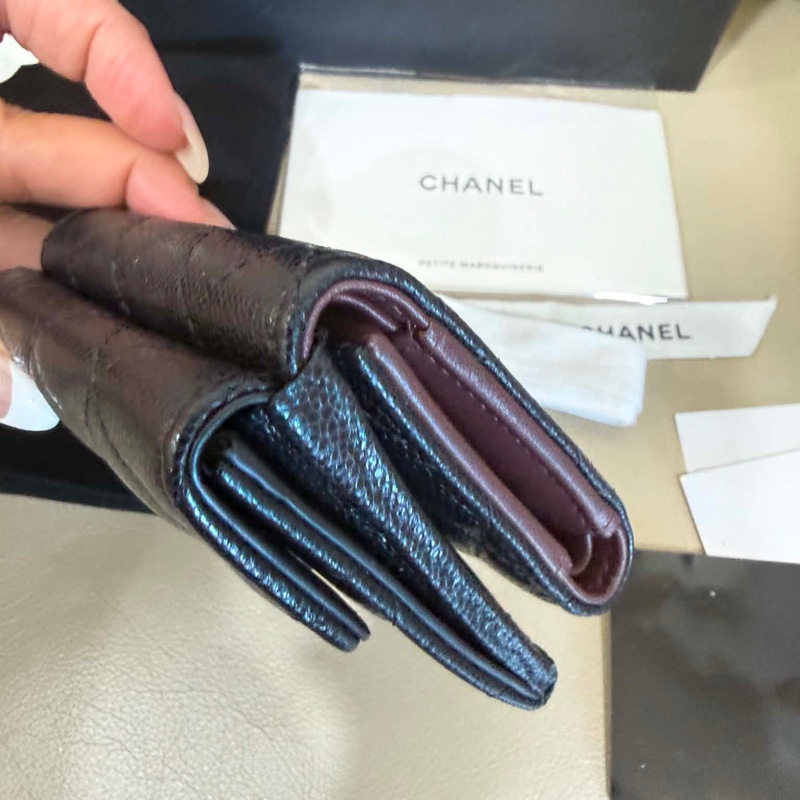 CHANEL經典CF mini荔枝牛皮三折扣式短夾 - 黑金 (晶片款)-19