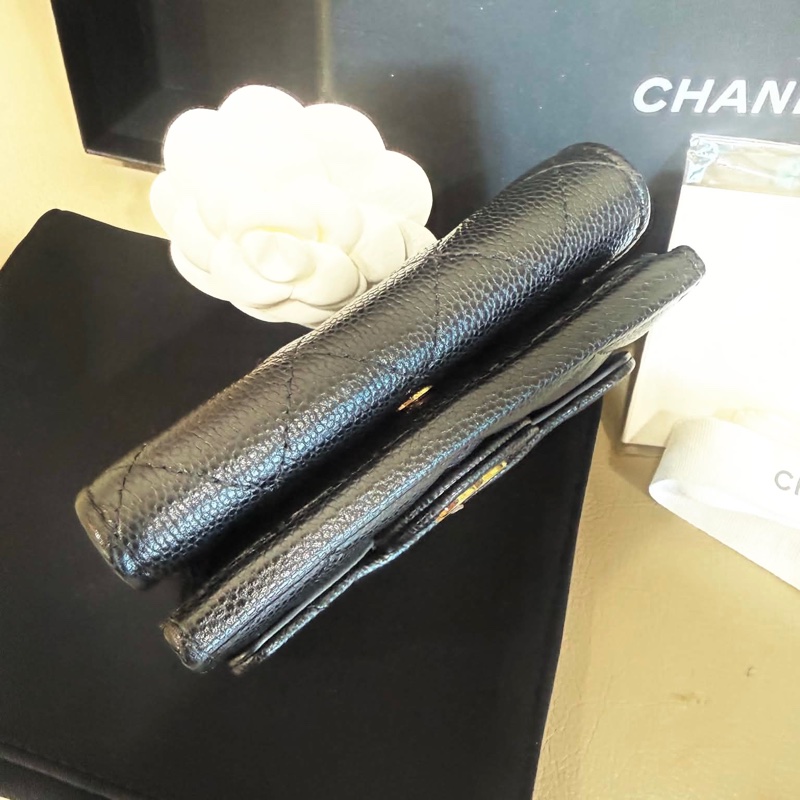 CHANEL經典CF mini荔枝牛皮三折扣式短夾 - 黑金 (晶片款)-24