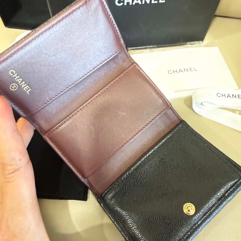 CHANEL經典CF mini荔枝牛皮三折扣式短夾 - 黑金 (晶片款)-38