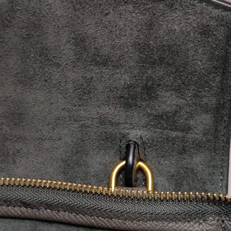 Celine Belt鯰魚包Micro牛皮純色紐結飾帶斜背包單肩包-15