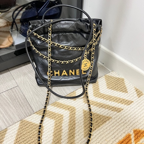Chanel 22bag mini