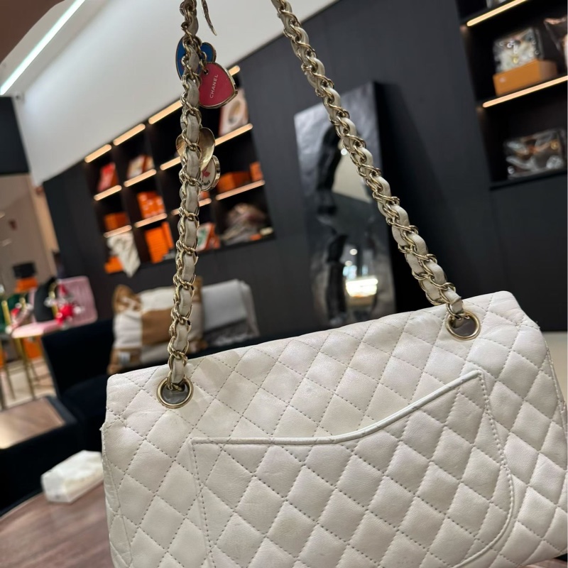 Chanel 香奈兒 cf中號 白色情人節愛心徽章限量款 金扣 羊皮 尺寸:16*26*6.5cm-2
