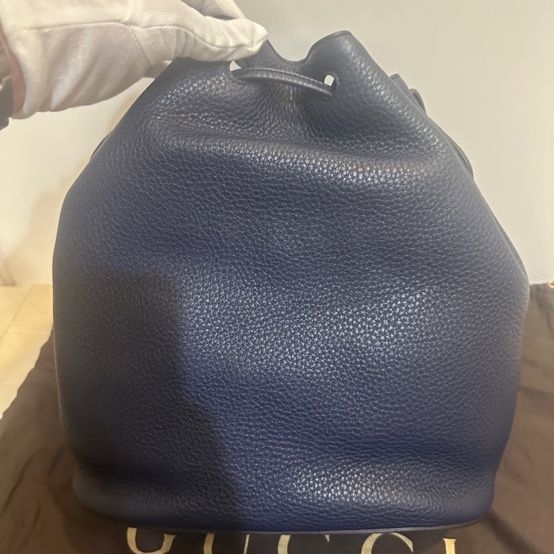GUCCI 竹節流蘇水桶包|全新未使用|深藍色經典款|收藏級精品✨-3