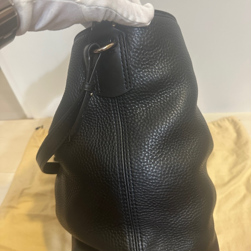 BURBERRY 牛皮水桶包|全新未使用|經典黑色|優雅質感款✨-2