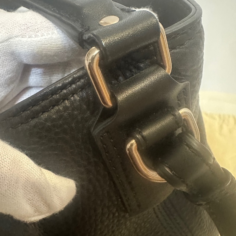 BURBERRY 牛皮水桶包|全新未使用|經典黑色|優雅質感款✨-4