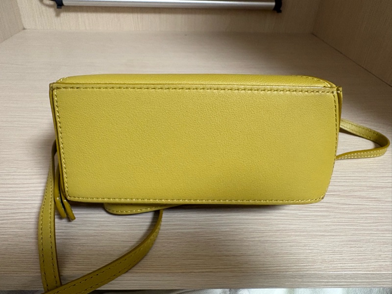 Loewe mini puzzle bright ochre 黃色 二手-3