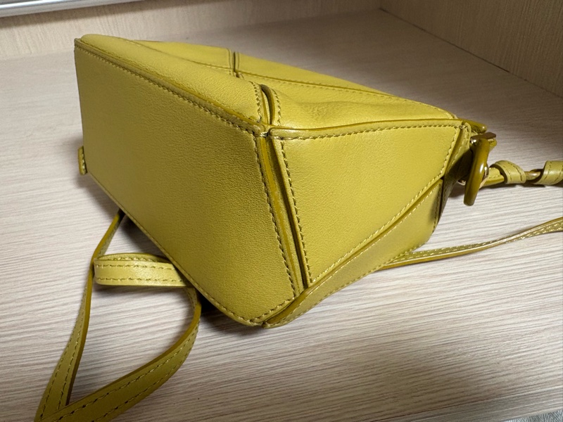 Loewe mini puzzle bright ochre 黃色 二手-5
