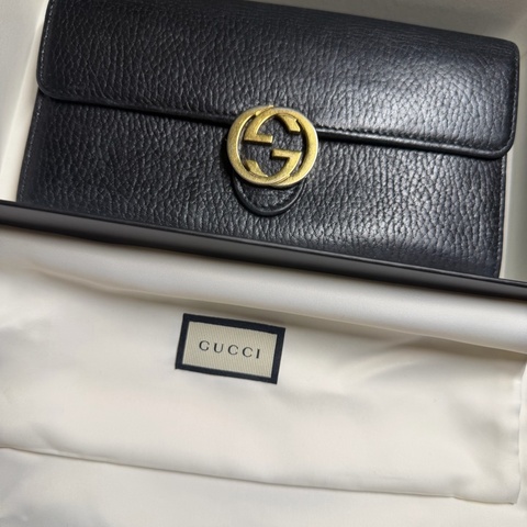 Gucci雙G扣長夾
