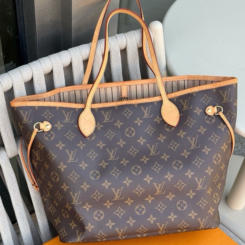 lv neverfull中號米色內里購物袋 芯片款-1