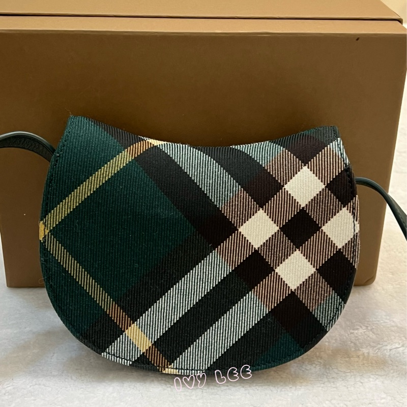 BURBERRY Rocking Horse 包 綠格紋馬鞍包 斜背包 肩背包 8081408正品 二手精品-1