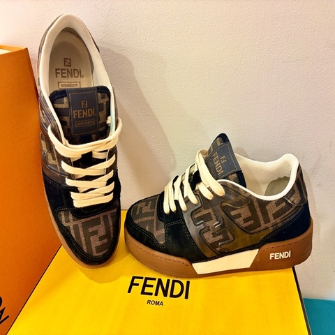 FENDI Match 黑色麂皮帆布低筒鞋 37/37.5