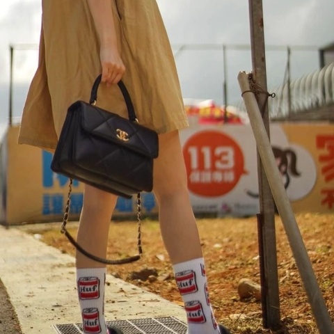 Chanel trendy cc小號 黑色 金扣 羊皮 25*18*9  9新 配件塵袋保卡