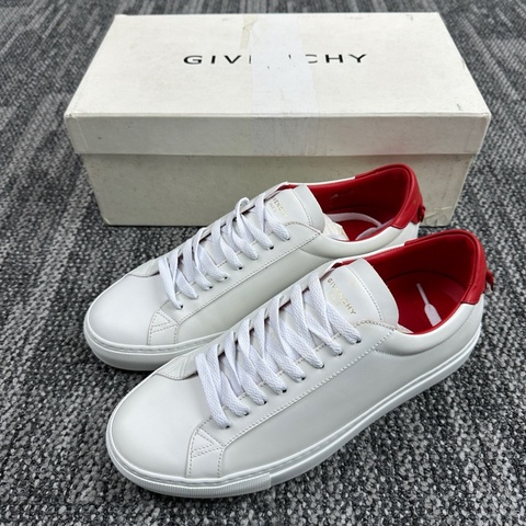 Givenchy紀梵希Urban啞光紅尾小白板鞋 41碼 全新未使用