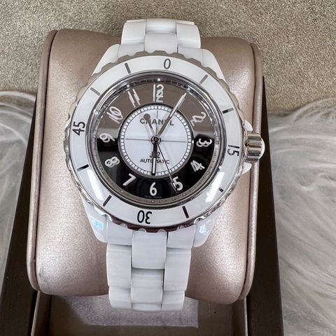 Chanel 白陶瓷內白銀雙圈錶面雙層數字J12 H4862