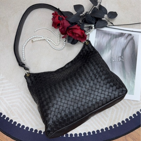 【赫蒂國際精品】 Bottega Veneta 皮革編織流浪包 中古包