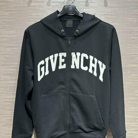💎Han's house精品服飾💎GIVENCHY 紀梵希 4G 連帽 外套 現貨青年款