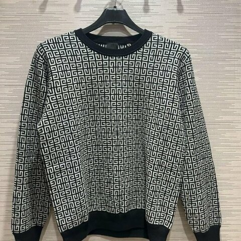 💎Han's house精品服飾💎GIVENCHY 紀梵希 針織衫 毛衣 可水洗 現貨 青年款