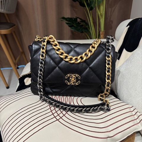 Chanel 19 Large 30cm Flap Bag 黑色