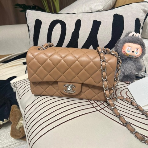 Chanel mini flap 20cm A69900 classic flap 20