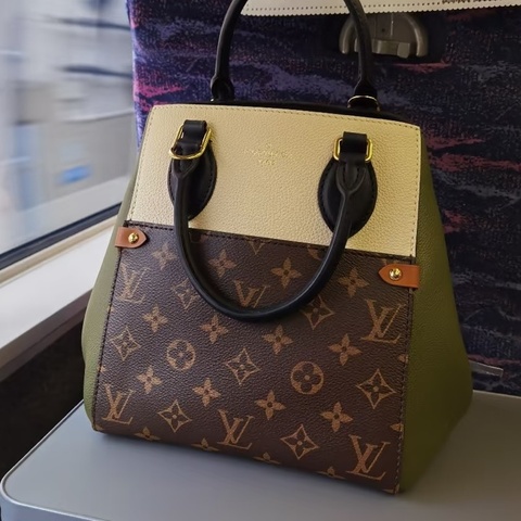 👜LV路易威登 Fold Tote拼色托特包 98新 20年編碼