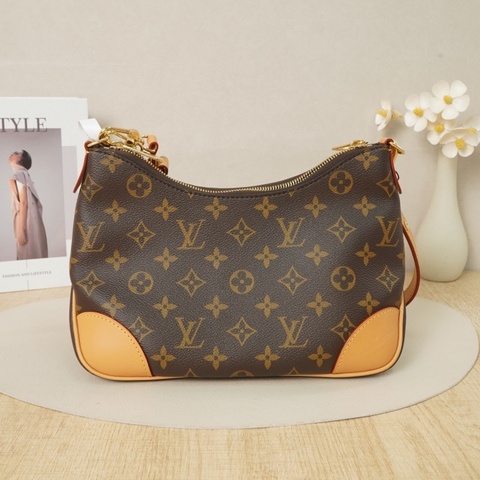 【VUINCA Vintage 價格僅供參考】LOUIS VUITTON 牛角包 老花 芯片款