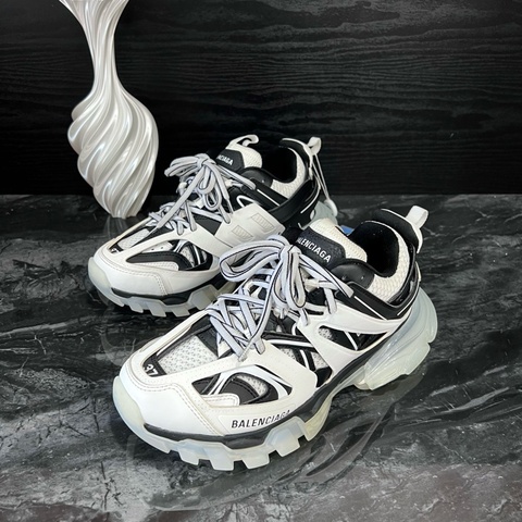 Balenciaga巴黎世家黑白拼接Track老爹鞋休閒鞋 37碼