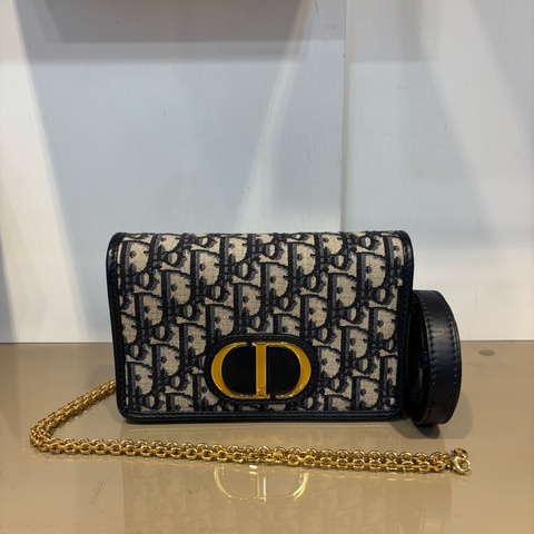 Dior 30Montaigne二合一胸斜背包S2086UTZQ