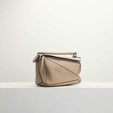 二手Loewe Puzzle small沙色