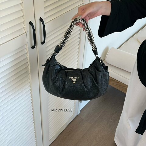 🏷Prada hobo