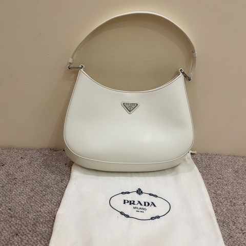Prada 普拉達 Cleo hobo腋下包 白色亮面牛皮中號