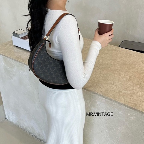 🏷️  Celine Ava
