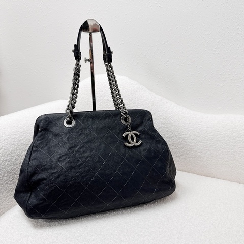Chanel Chain Shoulder Hobo