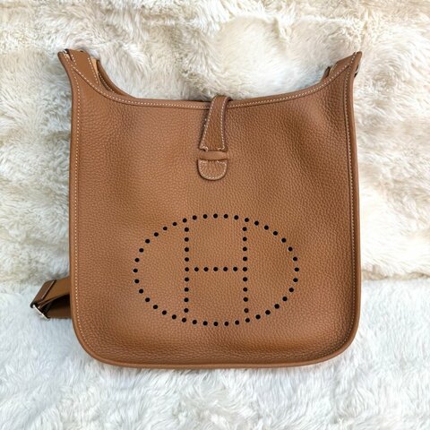 Hermès Evelyne III 29肩背包 金色