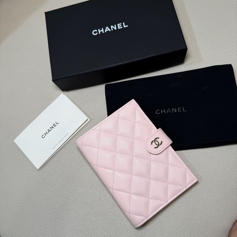 CHANEL 粉紅護照夾 中夾 改造筆記本套
