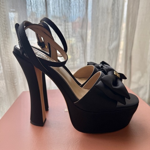 二手 MIU MIU 緞面蝴蝶結厚底高跟涼鞋 黑色36碼(23cm) 婚鞋 宴會鞋 近全新 附鞋盒防塵袋