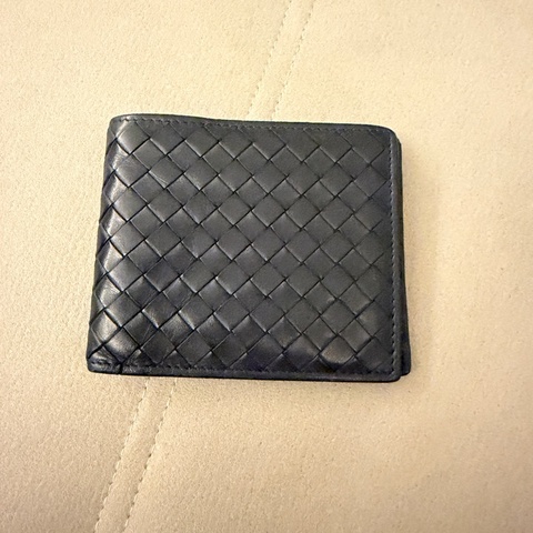BV黑色短夾