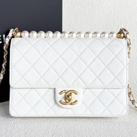 Chanel香奈兒白金CF珍珠包 鐳射28開帶卡 白色金扣