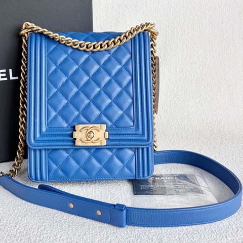 Chanel香奈兒竪版Leboy鏈條包