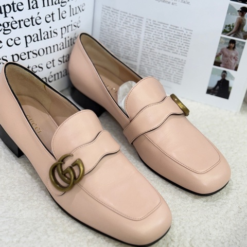 閒置未使用 古馳/Gucci 皮鞋 女鞋樂福鞋 37碼