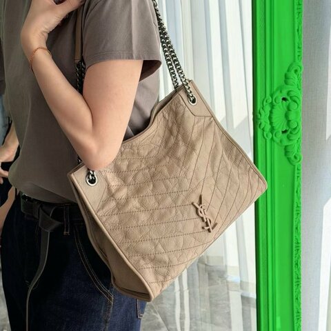 Ysl Niki ShoppingBag鏈條包中號 奶茶色 銀鏈油蠟皮32.5*26*11 98新配件塵袋