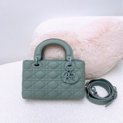全新 Dior lady dior 五格小號霧面灰色