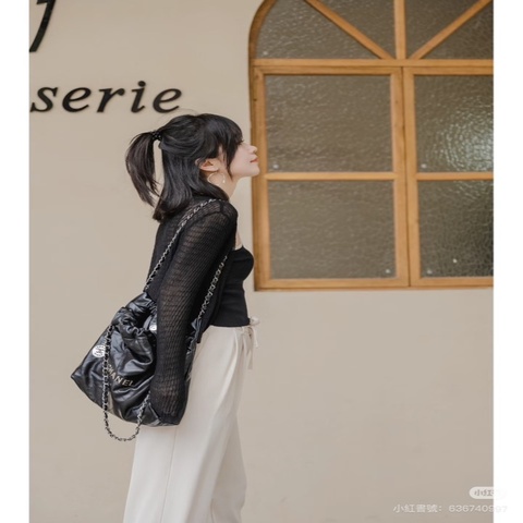 全網最低🫶全球保固內（到2029） Chanel 22bag黑銀 小號 芯片款 垃圾袋包 🉑送禮自用兩相宜