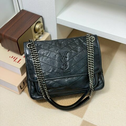 (專櫃十萬多)🏷YSL 聖羅蘭．Niki 中號 新款D扣